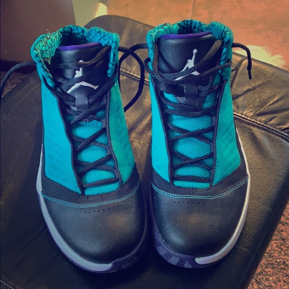 high top jordans kids